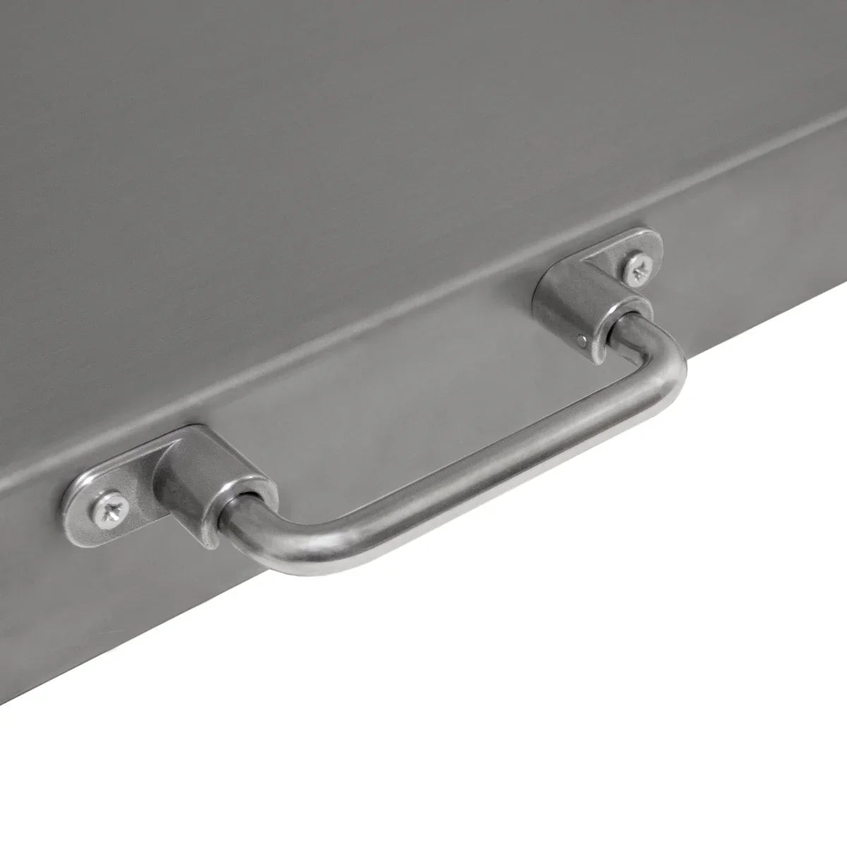 Stainless steel handle of the Vet Scales, designed for easy lifting, showcasing a sleek, durable finish and sturdy construction