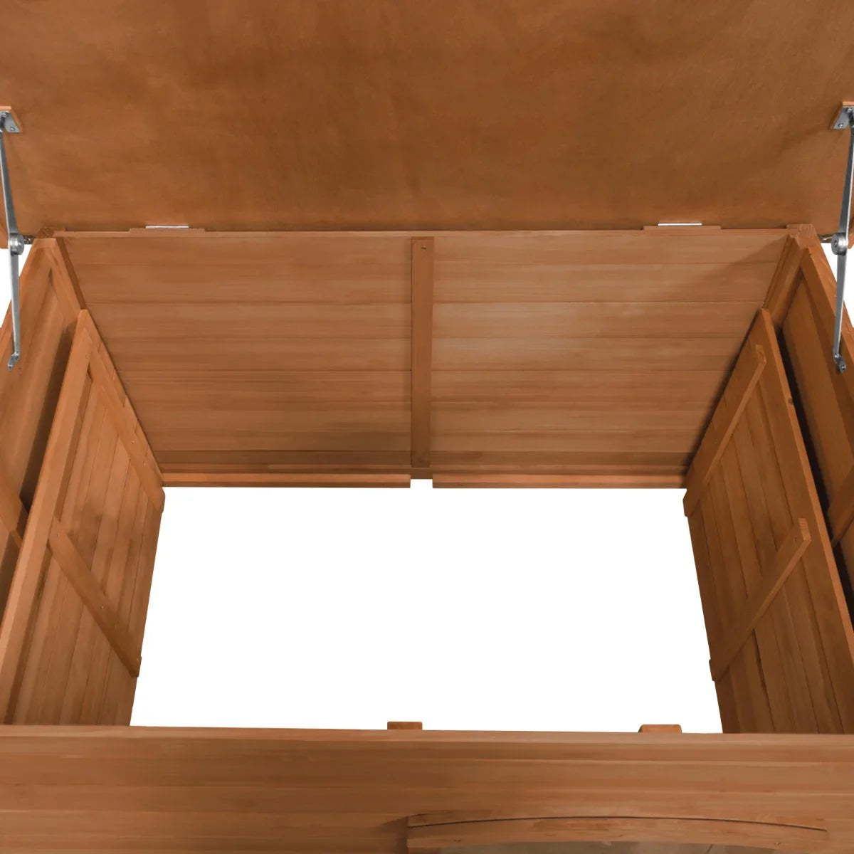 Medium dog kennel with a natural wood finish, featuring a spacious interior and sturdy construction, ideal for outdoor use