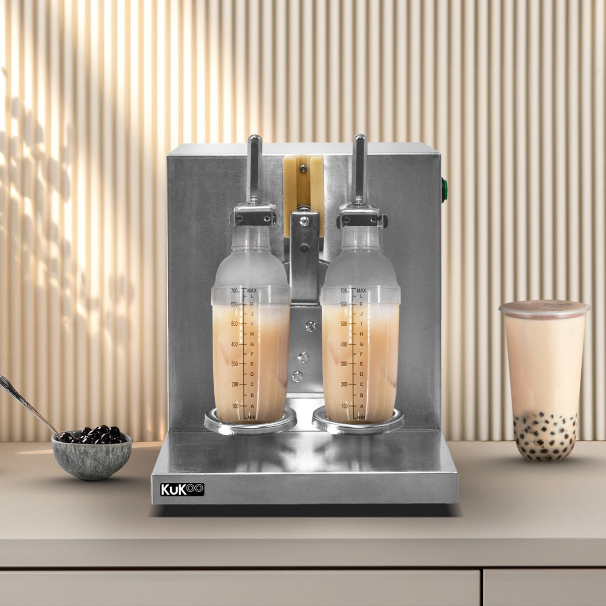 Automatic Bubble Tea Shaker & 2 Shakers