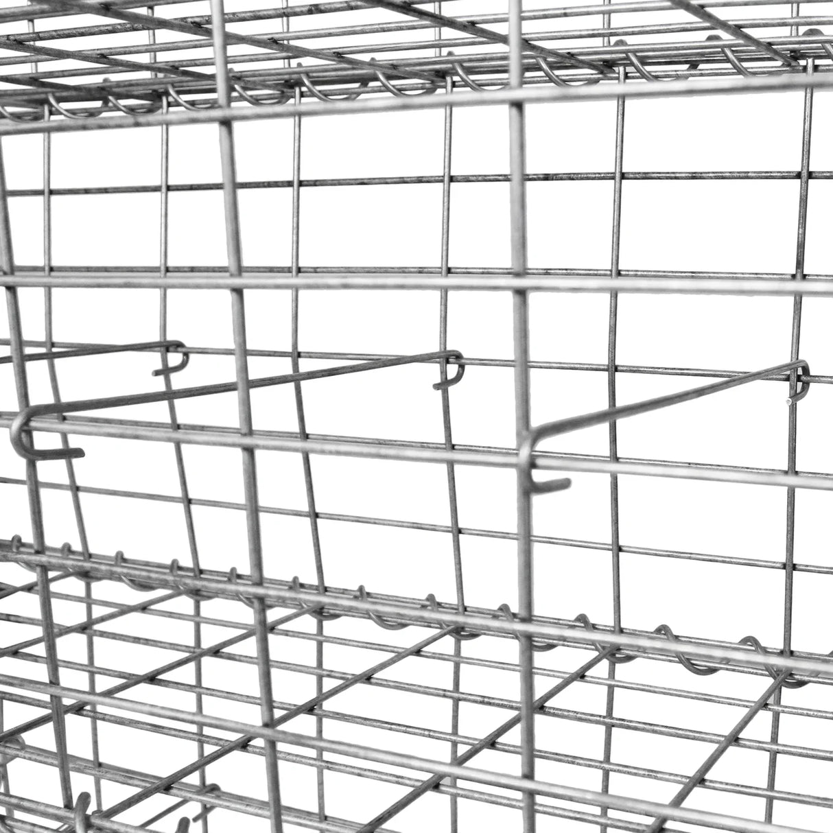 Galvanized steel gabion baskets, 100 x 80 x 30cm, featuring a sturdy wire mesh design, ideal for landscaping and erosion control