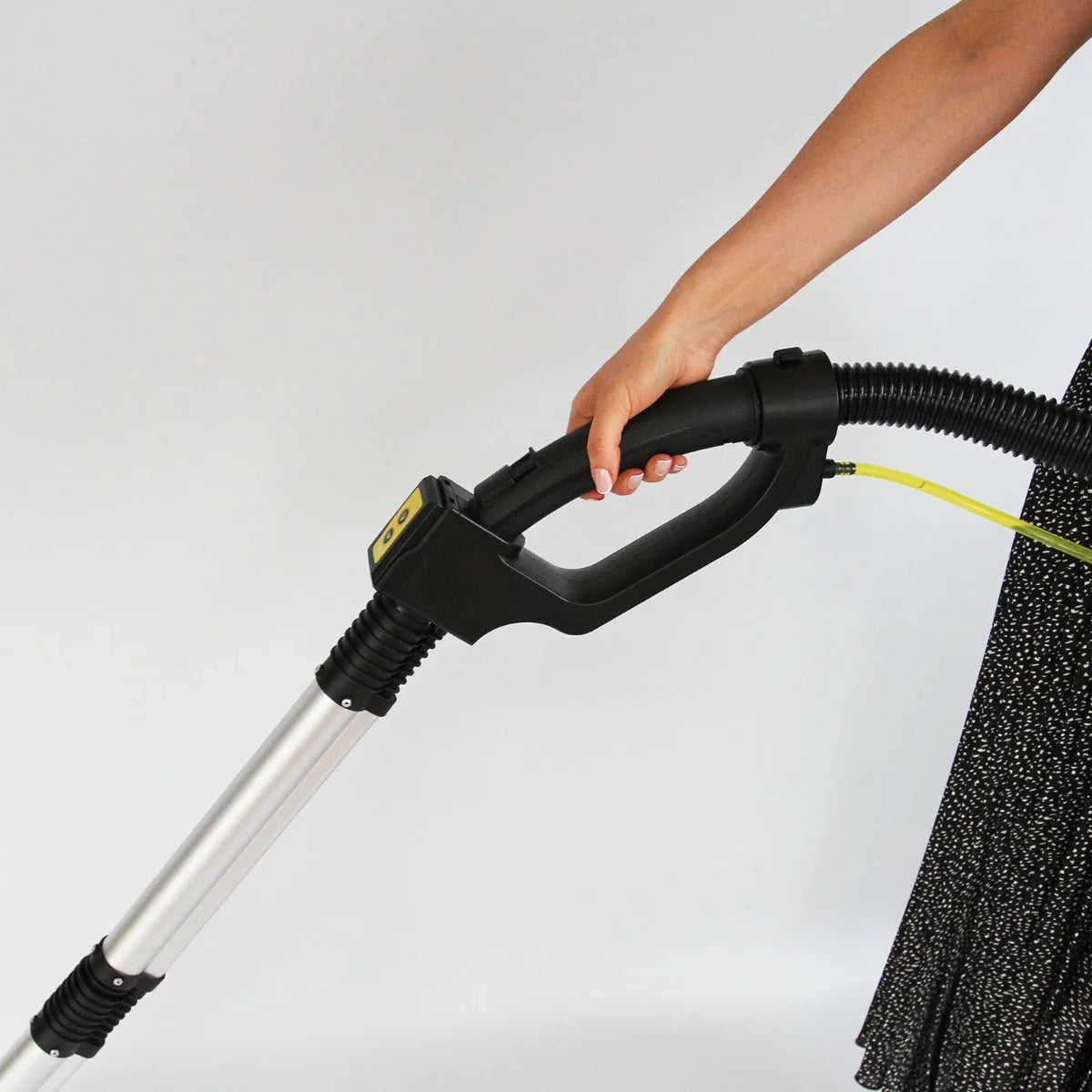 MAXBLAST Wet and Dry Vacuum Cleaner 20 L with ergonomic handle, flexible hose, and sturdy metal wand for easy maneuverability