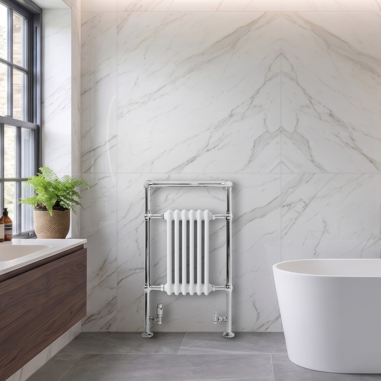 Traditional Heated Towel Rail Radiator – 950mm x 570mm – White
