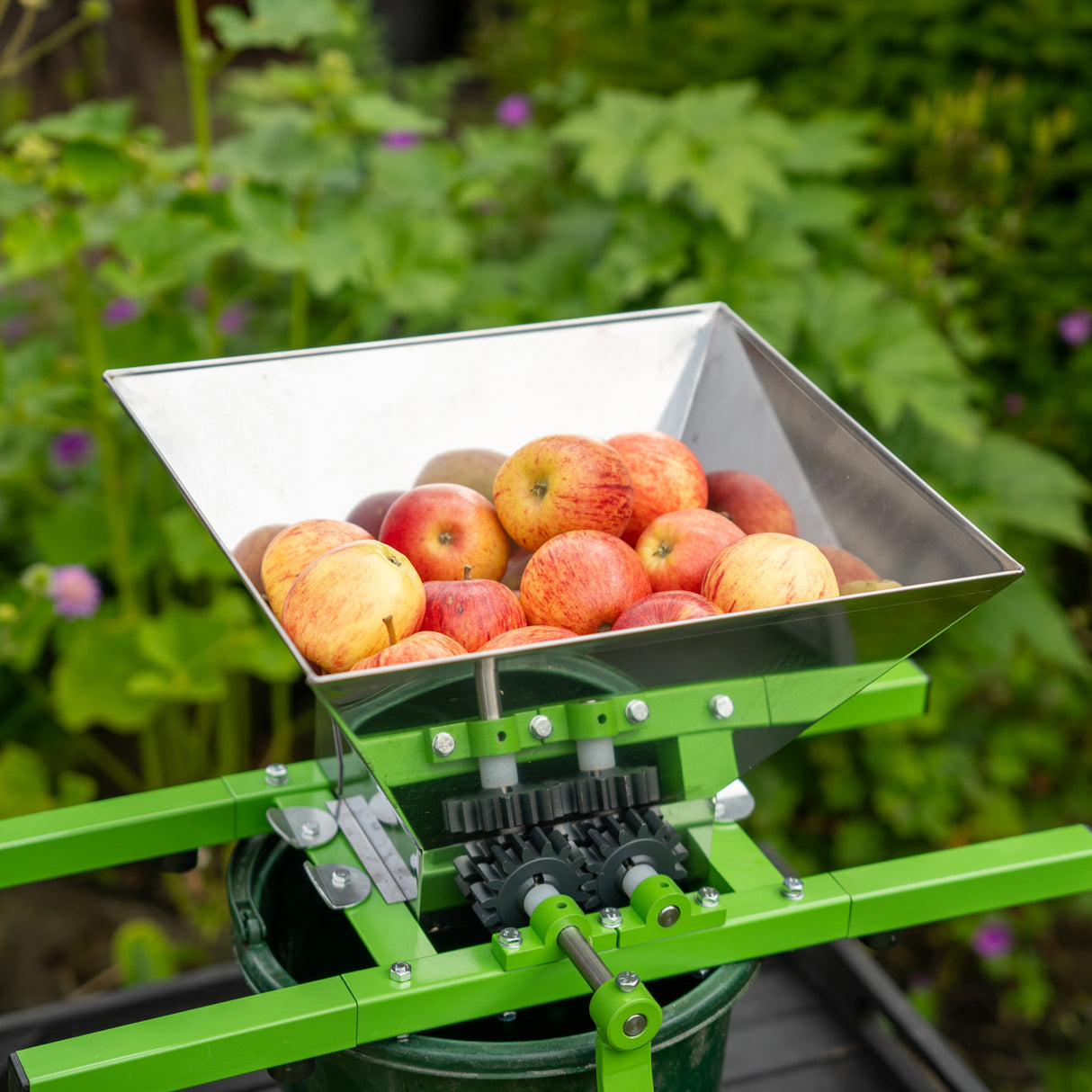 KuKoo 7 Litre Fruit Crusher