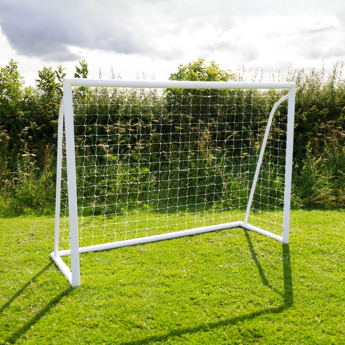 8 x 6ft Football Goal, Carry Case and Target Sheet