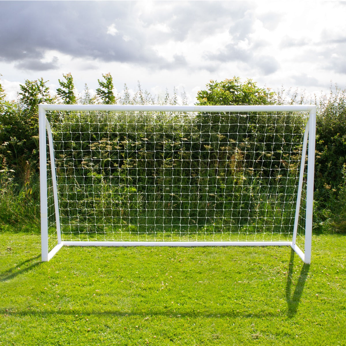 12 x 6ft Football Goal, Carry Case and Target Sheet