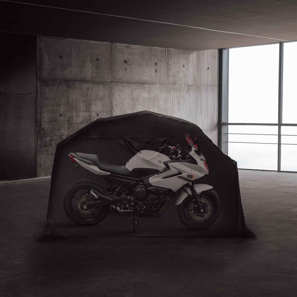 Medium Motorbike Tent – Black
